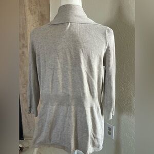 VALERIE STEVENS GRAY CARDIGAN SWEATER